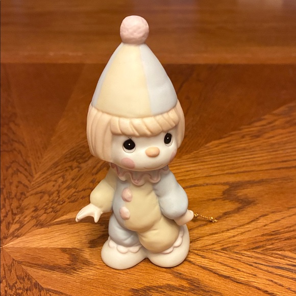 Precious Moments: Bless The Days of Our Youth Clown Figurine - Picture 1 of 6
